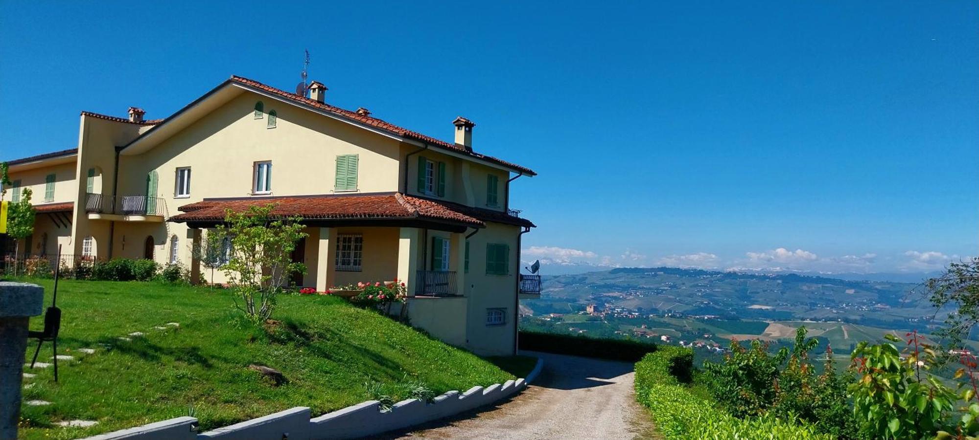 Bed & Breakfast Bellavista Alba, 4*