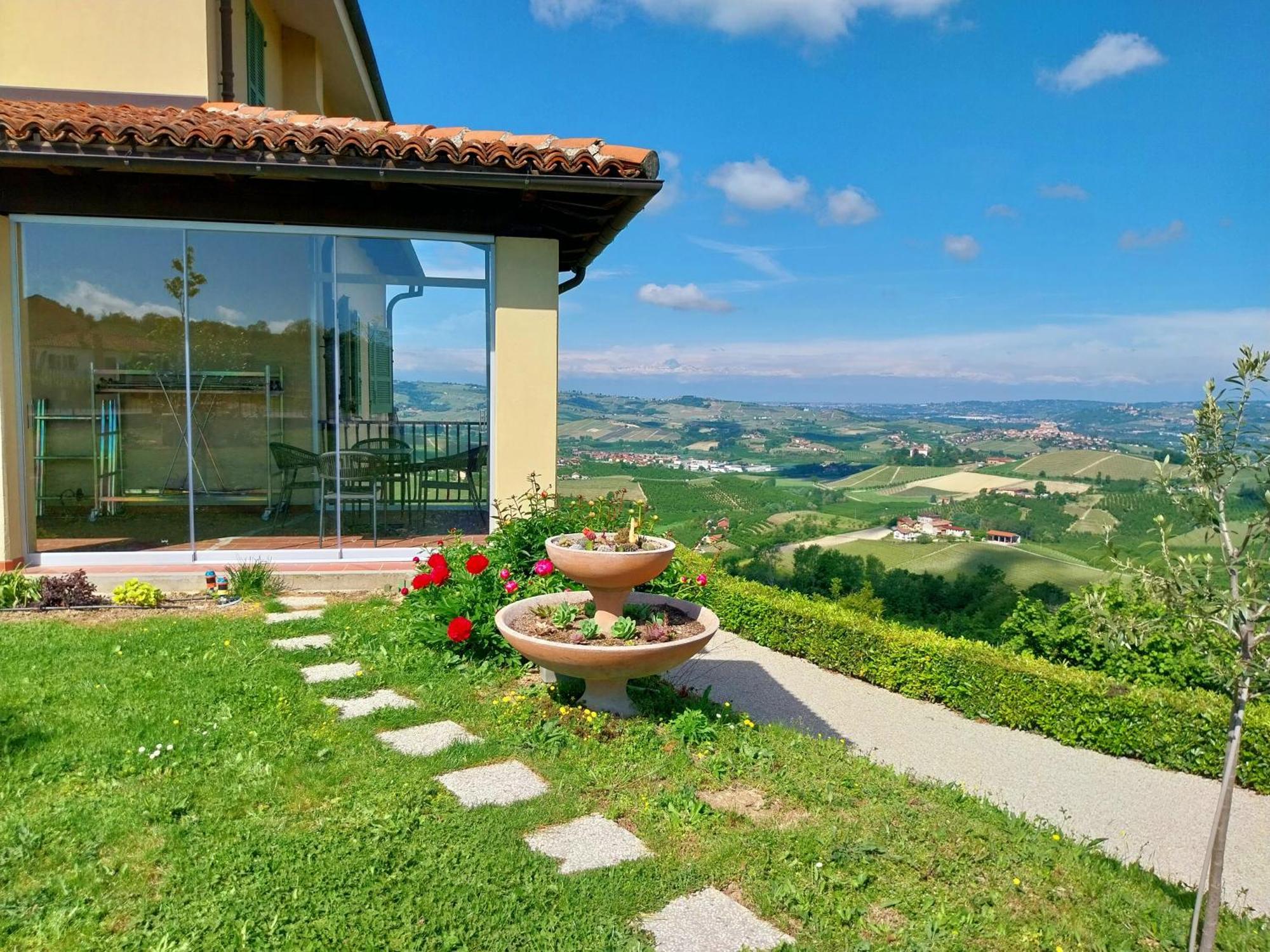 Bed & Breakfast Bellavista Alba, 4*